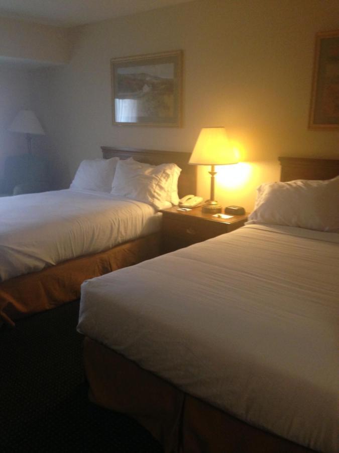 Holiday Inn Express Mount Pleasant- Scottdale, An Ihg Hotel Kamer foto