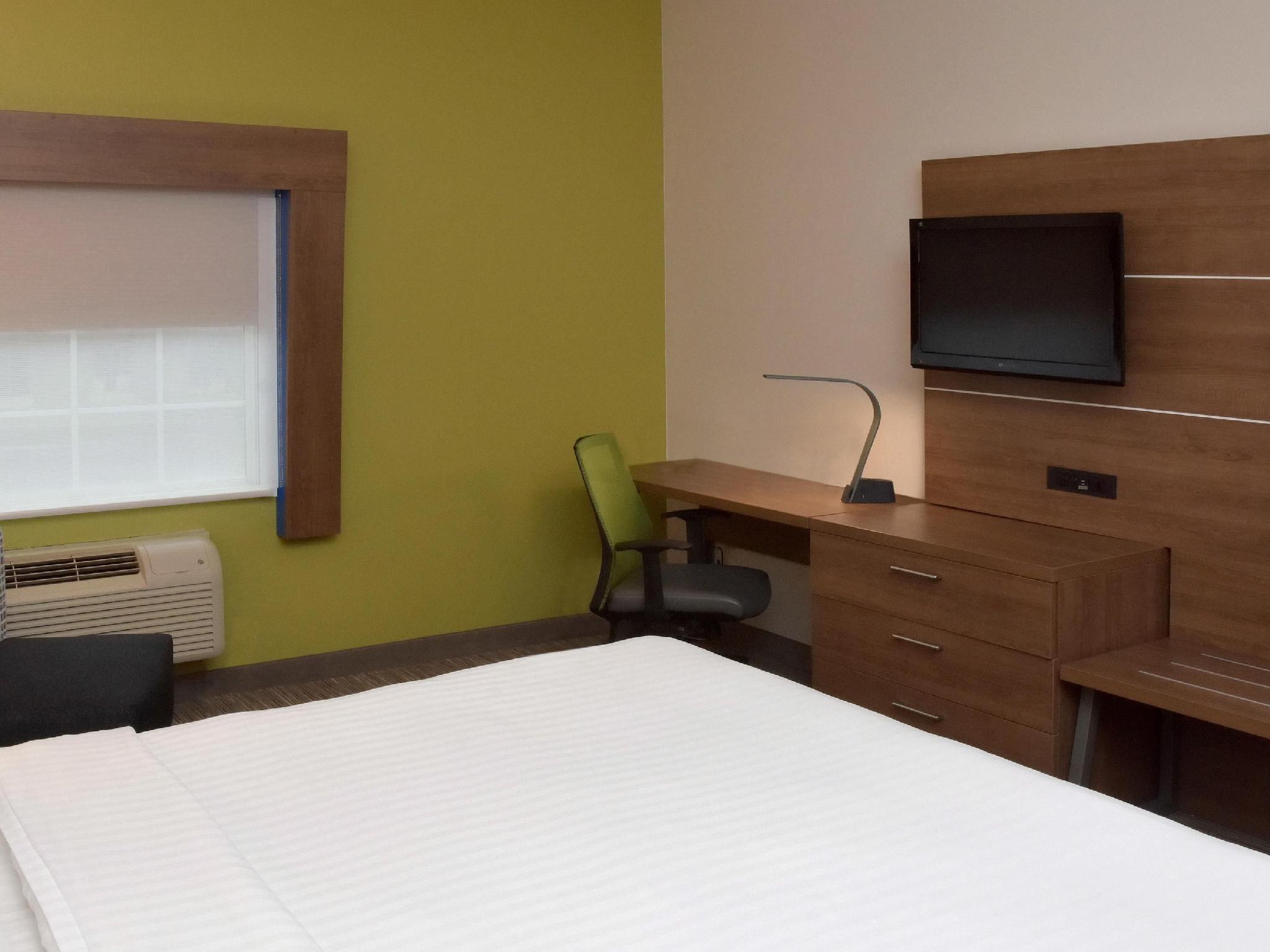 Holiday Inn Express Mount Pleasant- Scottdale By Ihg Buitenkant foto