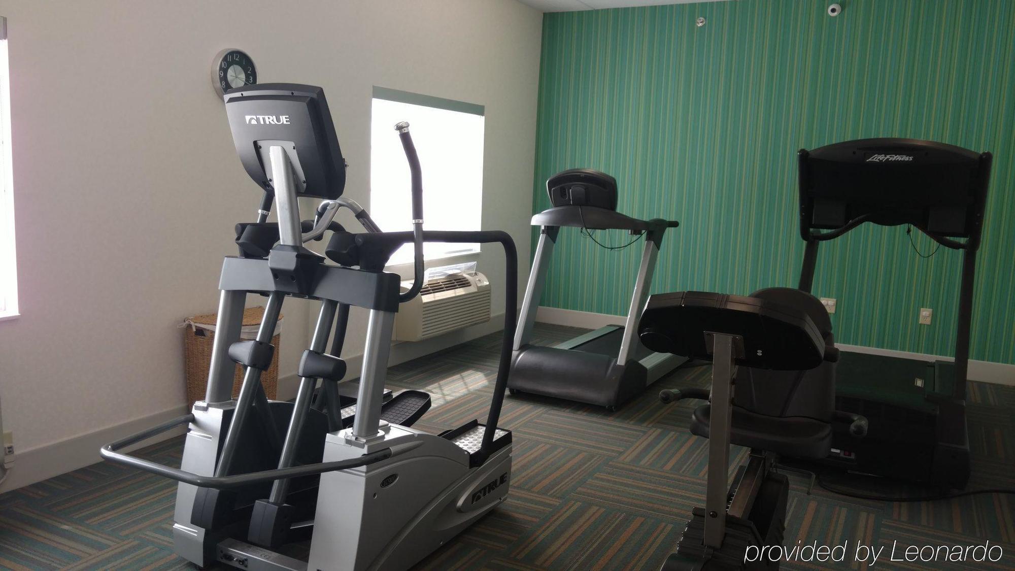 Holiday Inn Express Mount Pleasant- Scottdale By Ihg Buitenkant foto